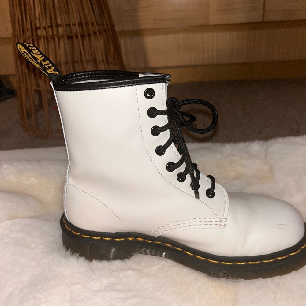 Dr. Martens 1460 Smooth White